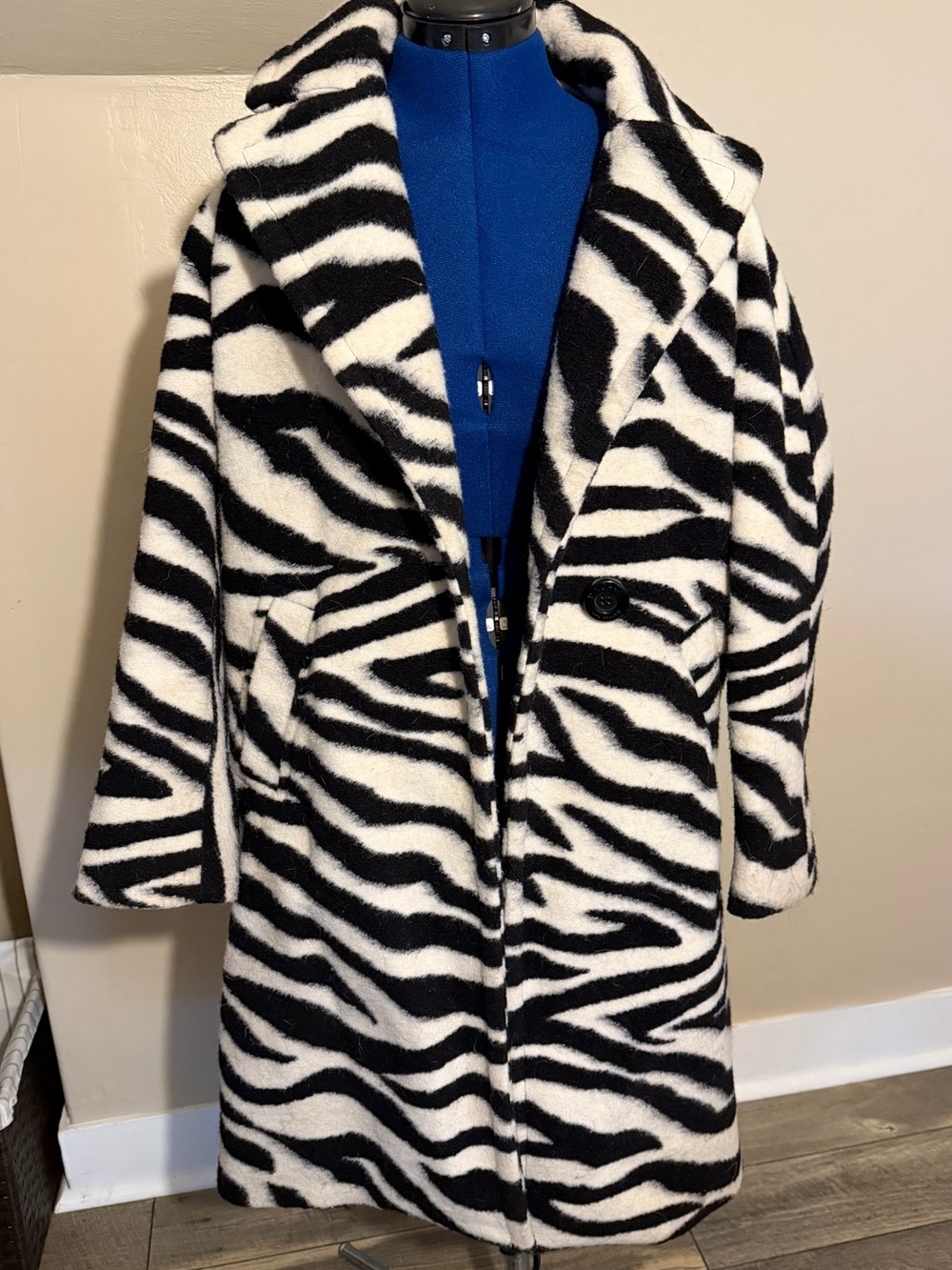 Rachel Rachel Roy Zebra Print Long Coat Women’s Small Black White Statement Coat